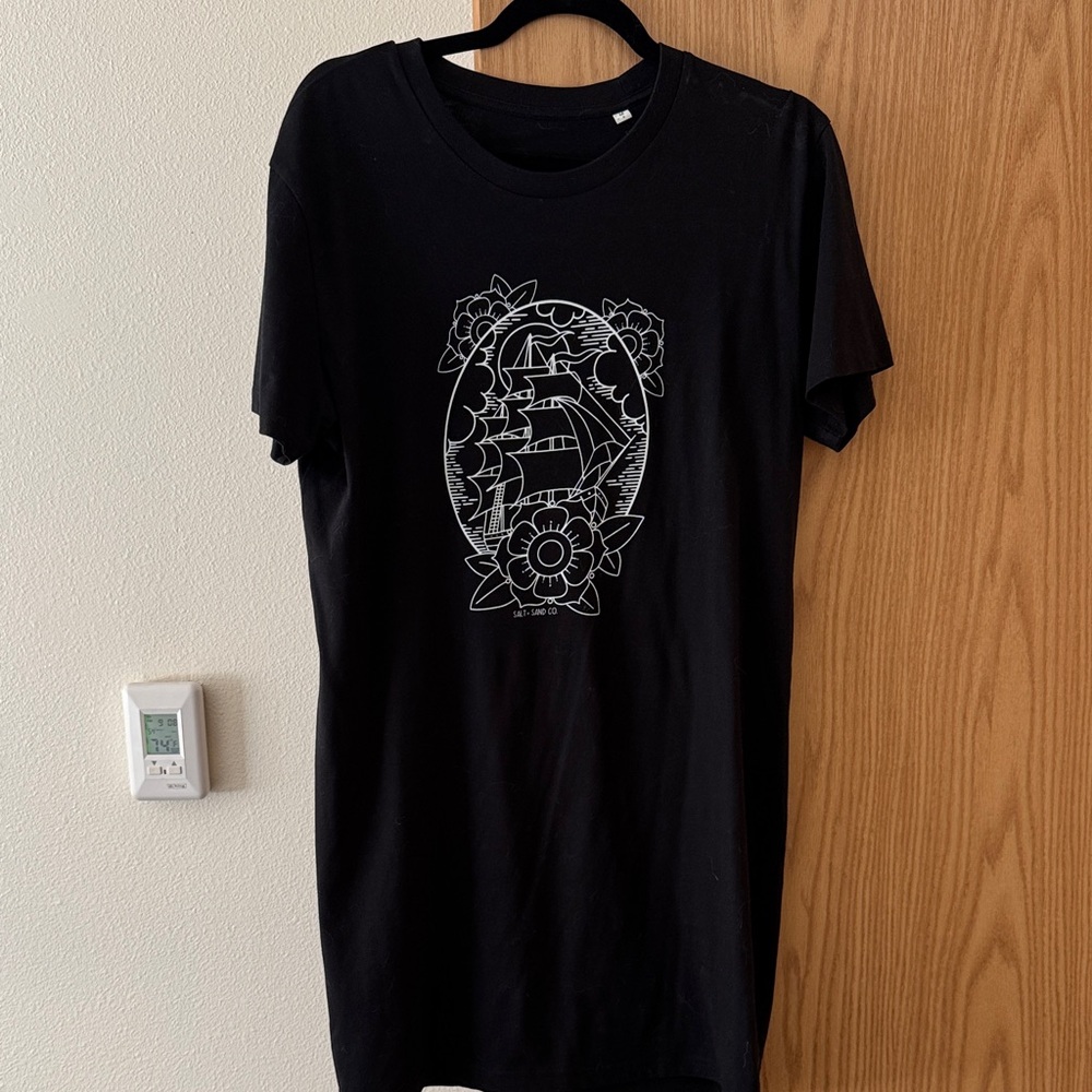 Black Tee shirt Dress